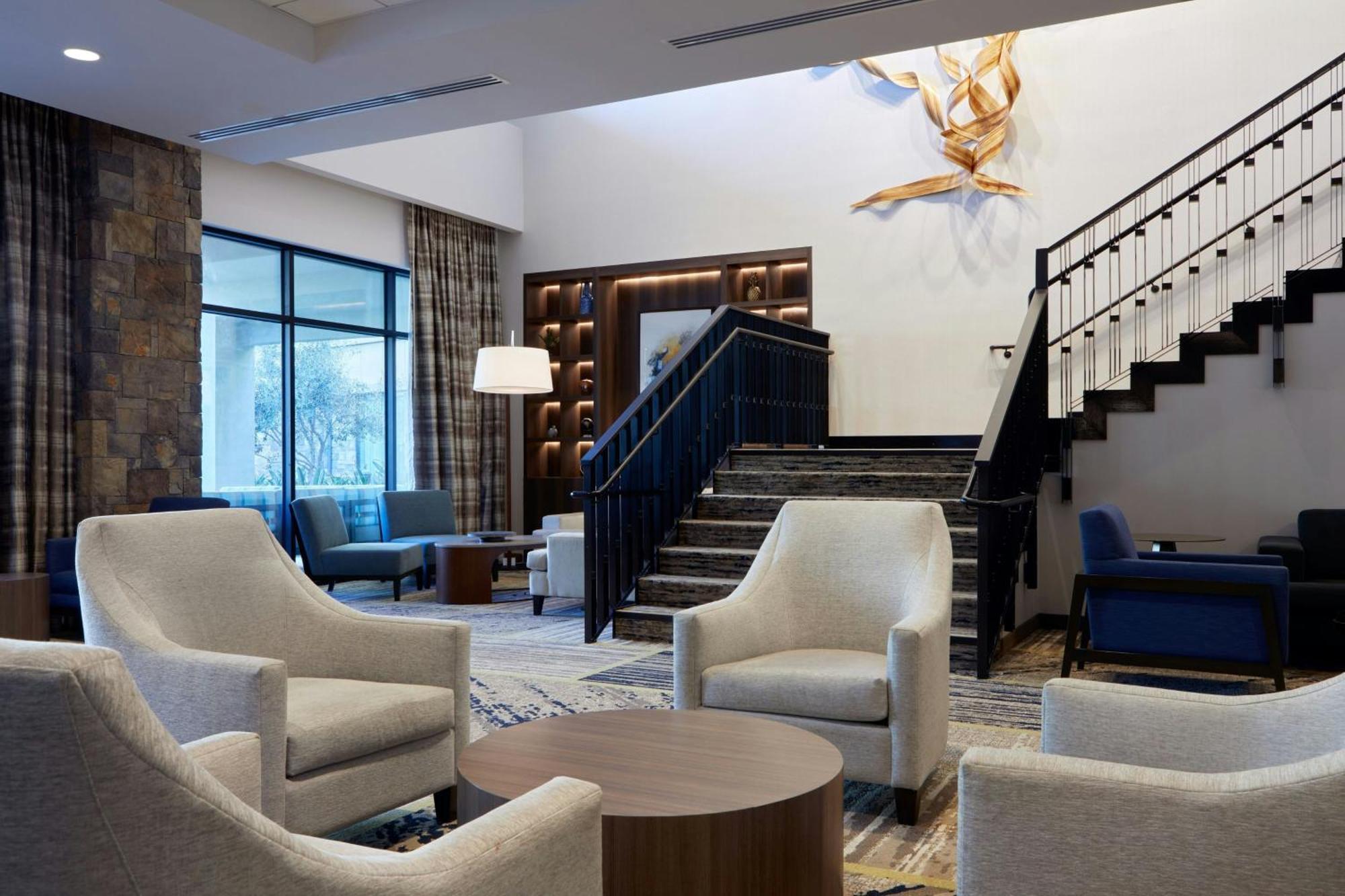 Courtyard By Marriott Thousand Oaks Agoura Hills Exterior photo